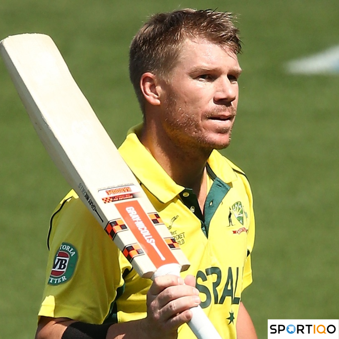  David Warner jumping and celebrating his hundred for SRH