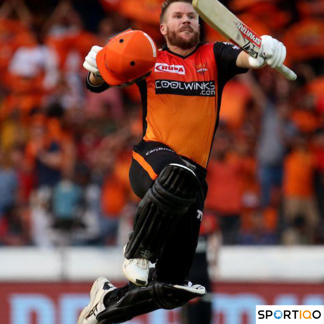 DAVID WARNER JUMPING