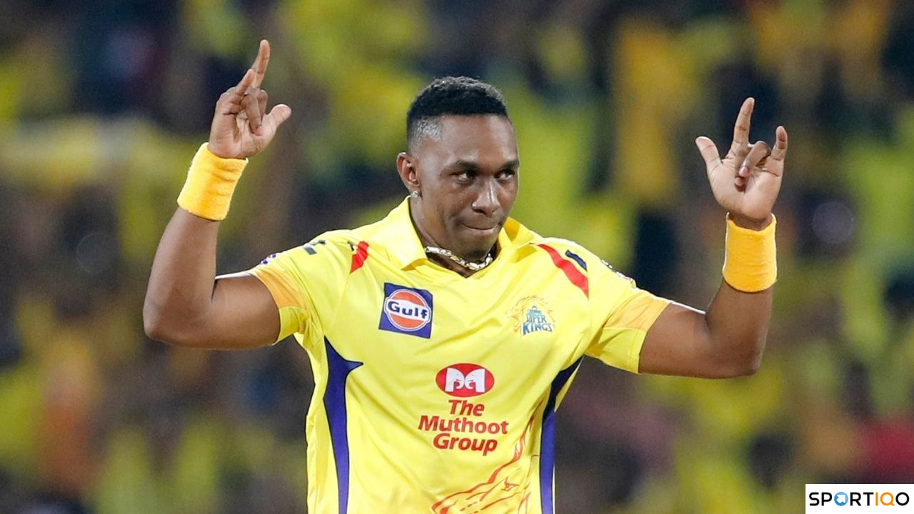  DJ Bravo celebrating the wicket.