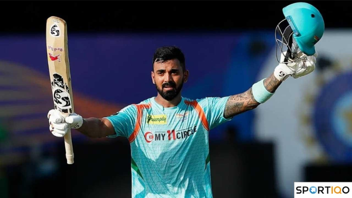 Kl Rahul celebrating a century in IPL