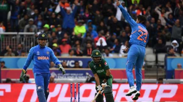 Kuldeep vs. Babar in the 2023 World Cup