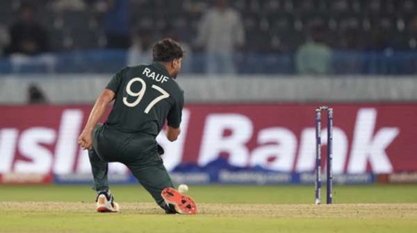 Pak vs Ned 2023-Haris Rauf takes the last wicket